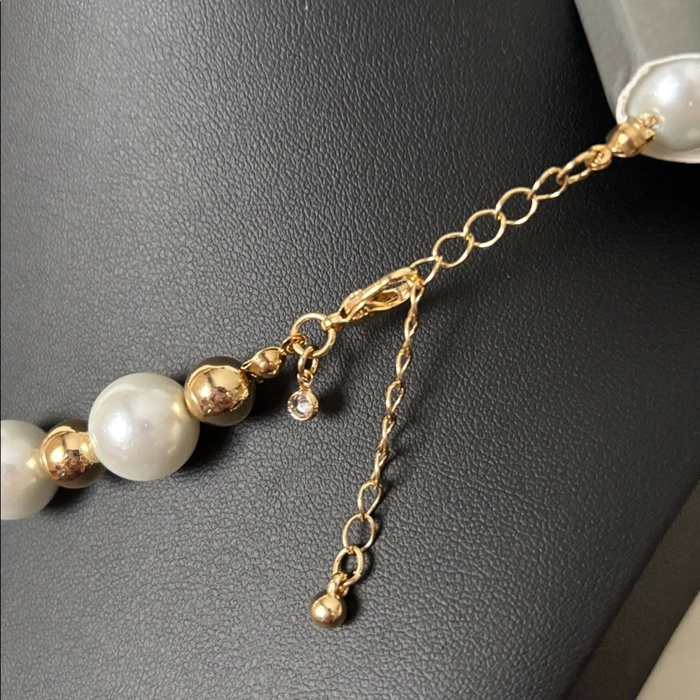 Nordstrom Rack White and Gold Round Beaded Adjustable Nickle Free Necklace